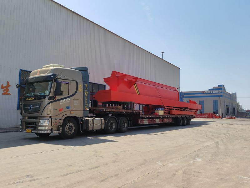 電動葫蘆門式起重機(jī) MHxh16t—32m 制作完成，發(fā)往新疆交付客戶使用。