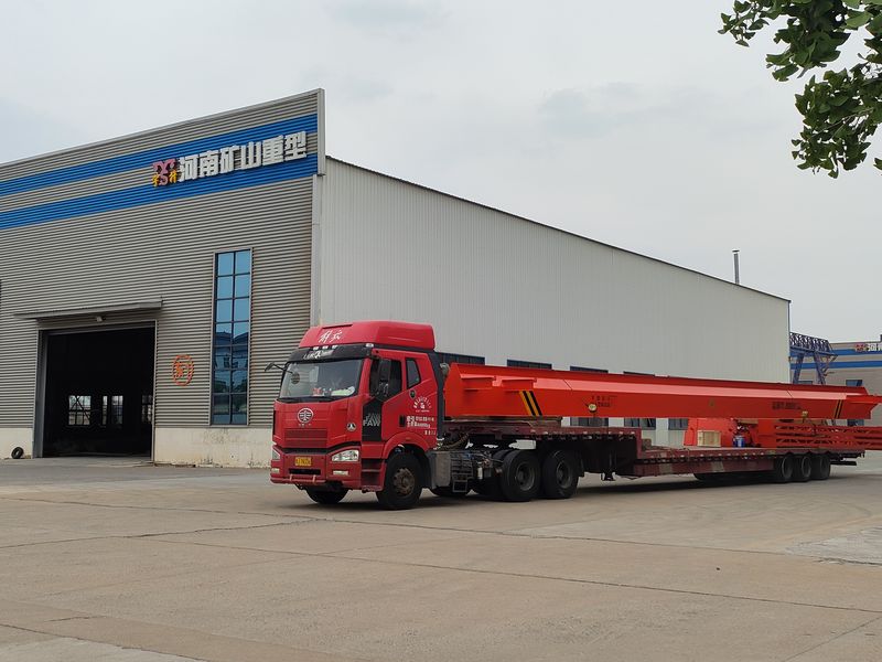 電動葫蘆門式起重機(jī) MHxh10t—20m 制作完成，發(fā)往新疆交付客戶使用。