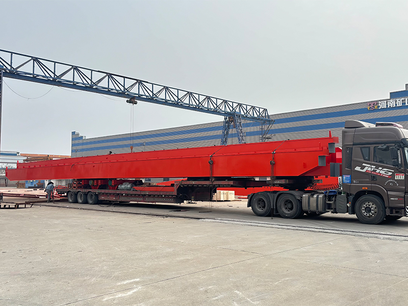 葫蘆雙梁、電動(dòng)單梁 LH5t-30.34m LD5t-30.34m 制作完成 裝車發(fā)出